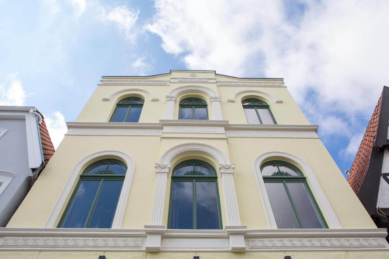 Wohnen Am Schlossplatz Oldenburg Apartment Exterior photo