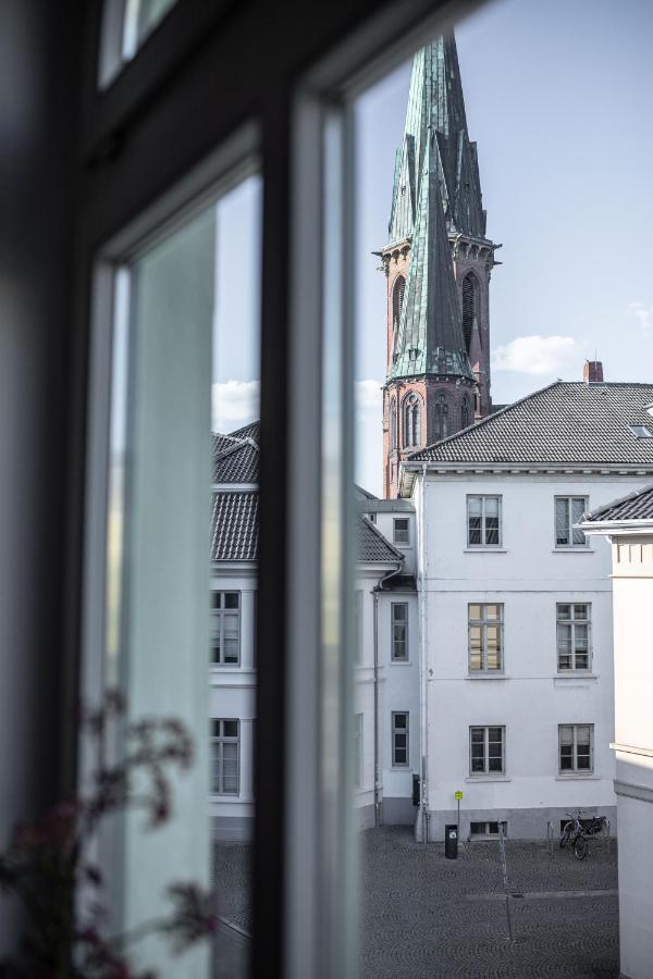 Wohnen Am Schlossplatz Oldenburg Apartment Exterior photo